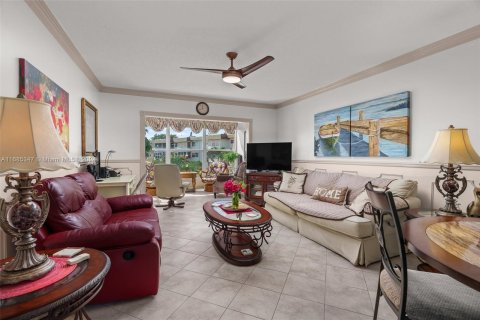 Condo in Lauderdale Lakes, Florida, 2 bedrooms  № 1423739 - photo 4