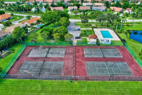 Villa ou maison à vendre à Boynton Beach, Floride: 3 chambres, 213.86 m2 № 1155713 - photo 5