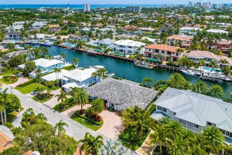 Villa ou maison à vendre à Lighthouse Point, Floride: 4 chambres, 342.25 m2 № 1155755 - photo 15