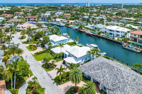 Villa ou maison à vendre à Lighthouse Point, Floride: 4 chambres, 342.25 m2 № 1155755 - photo 16