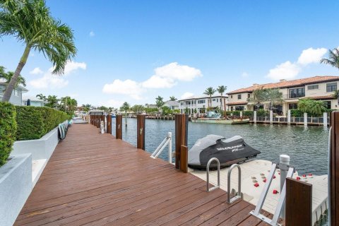 Villa ou maison à vendre à Lighthouse Point, Floride: 4 chambres, 342.25 m2 № 1155755 - photo 18