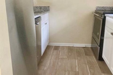 Condominio en venta en Tampa, Florida, 1 dormitorio, 50.45 m2 № 916209 - foto 4