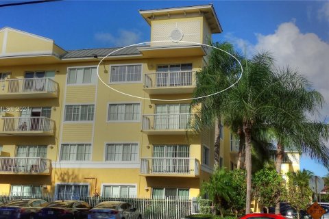 Condo in Fort Lauderdale, Florida, 1 bedroom  № 1401165 - photo 17