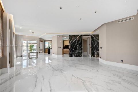 Condo in Miami Beach, Florida, 4 bedrooms  № 1147609 - photo 8