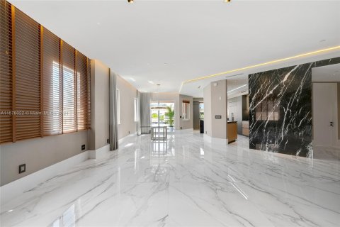 Condo in Miami Beach, Florida, 4 bedrooms  № 1147609 - photo 7