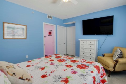 Condo in Lantana, Florida, 3 bedrooms  № 973156 - photo 22