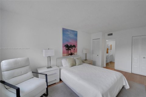 Condo in Margate, Florida, 1 bedroom  № 1118817 - photo 15