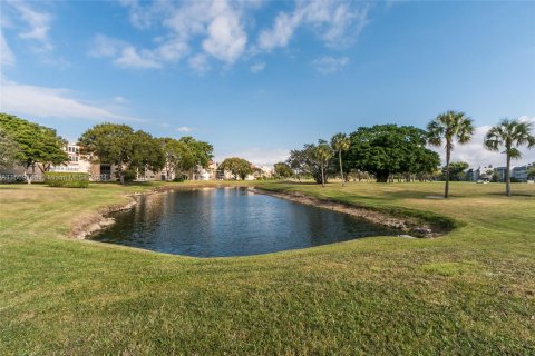 Condo in Margate, Florida, 1 bedroom  № 1118817 - photo 3