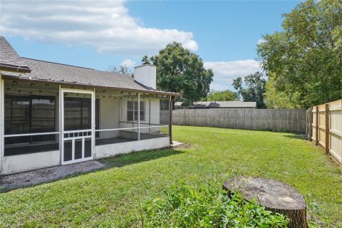 House in Winter Springs, Florida 3 bedrooms, 126.53 sq.m. № 1349463 - photo 27