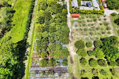 Land in Southwest Ranches, Florida № 1374897 - photo 20