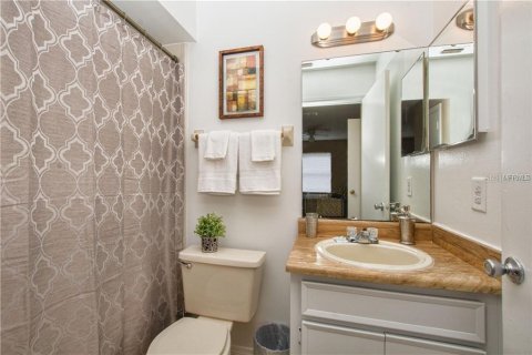 Condo in Orlando, Florida, 2 bedrooms  № 1407591 - photo 5