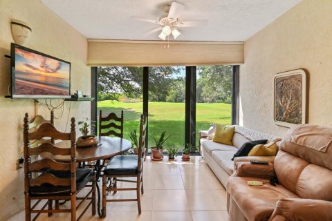 Copropriété à vendre à Boca Raton, Floride: 2 chambres, 112.97 m2 № 1207969 - photo 8