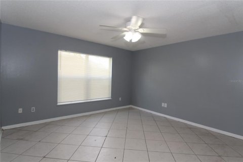 House in Kissimmee, Florida 4 bedrooms, 199.18 sq.m. № 1274253 - photo 13