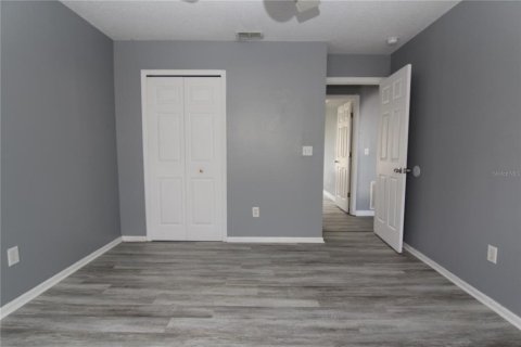 House in Kissimmee, Florida 4 bedrooms, 199.18 sq.m. № 1274253 - photo 25