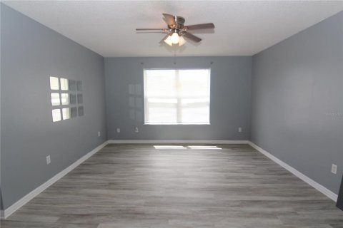 House in Kissimmee, Florida 4 bedrooms, 199.18 sq.m. № 1274253 - photo 29