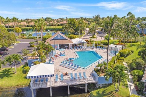 Touwnhouse à vendre à Jupiter, Floride: 2 chambres, 132.94 m2 № 1185295 - photo 8