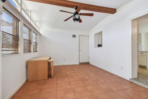 Casa en venta en Tampa, Florida, 3 dormitorios, 128.76 m2 № 1371446 - foto 17