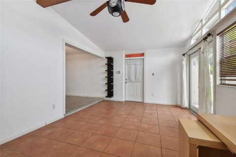 Casa en venta en Tampa, Florida, 3 dormitorios, 128.76 m2 № 1371446 - foto 19