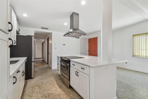 Casa en venta en Tampa, Florida, 3 dormitorios, 128.76 m2 № 1371446 - foto 9