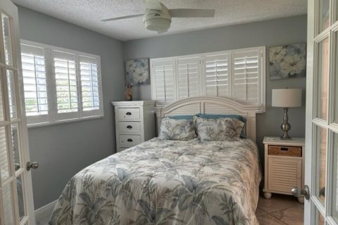 Condo in Boynton Beach, Florida, 2 bedrooms  № 708243 - photo 18