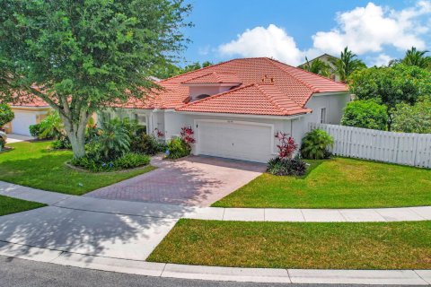 House in Lake Worth, Florida 4 bedrooms, 227.15 sq.m. № 1142585 - photo 13