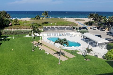 Copropriété à vendre à Pompano Beach, Floride: 2 chambres, 83.61 m2 № 1142619 - photo 17