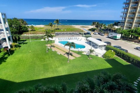 Copropriété à vendre à Pompano Beach, Floride: 2 chambres, 83.61 m2 № 1142619 - photo 16