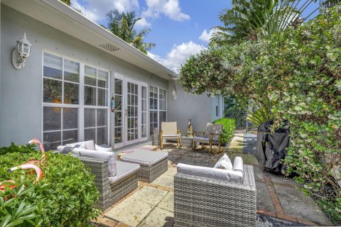 Villa ou maison à vendre à West Palm Beach, Floride: 2 chambres, 125.79 m2 № 1142618 - photo 8