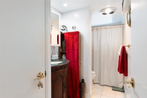 Copropriété à vendre à Hollywood, Floride: 1 chambre, 60.39 m2 № 1136264 - photo 15