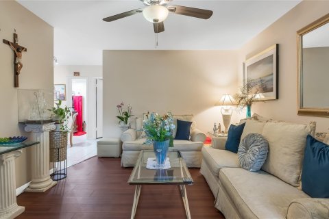 Condo in Hollywood, Florida, 1 bedroom  № 1136264 - photo 26