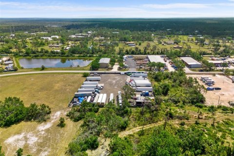 Terreno en venta en Englewood, Florida № 407531 - foto 8