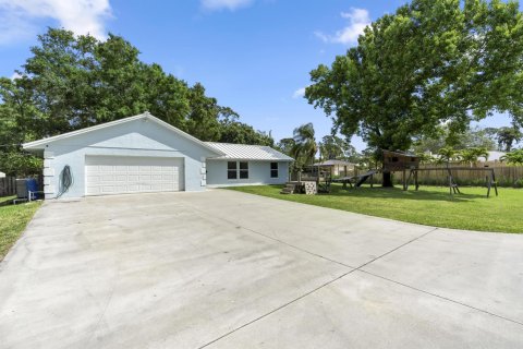 House in Jupiter, Florida 4 bedrooms, 146.88 sq.m. № 1103401 - photo 8