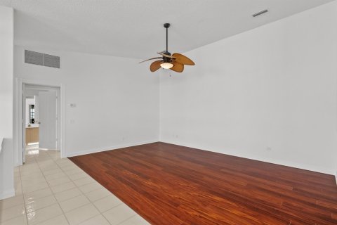 Casa en venta en Palm City, Florida, 2 dormitorios, 141.68 m2 № 1103493 - foto 27