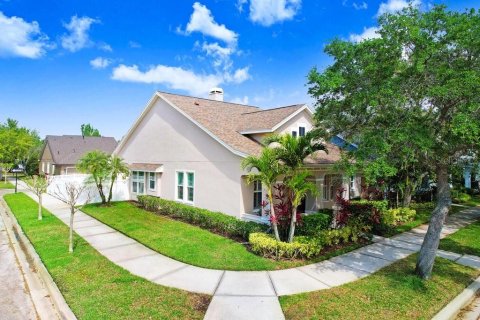 Casa en venta en Tampa, Florida, 4 dormitorios, 204.48 m2 № 1087103 - foto 4