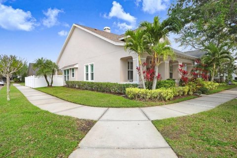 Casa en venta en Tampa, Florida, 4 dormitorios, 204.48 m2 № 1087103 - foto 5