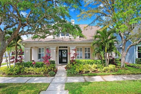 Casa en venta en Tampa, Florida, 4 dormitorios, 204.48 m2 № 1087103 - foto 2