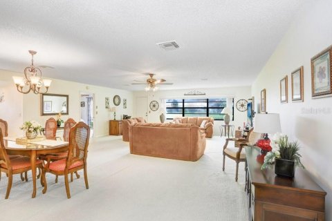 Condominio en venta en Sun City Center, Florida, 2 dormitorios, 146.69 m2 № 1405279 - foto 17