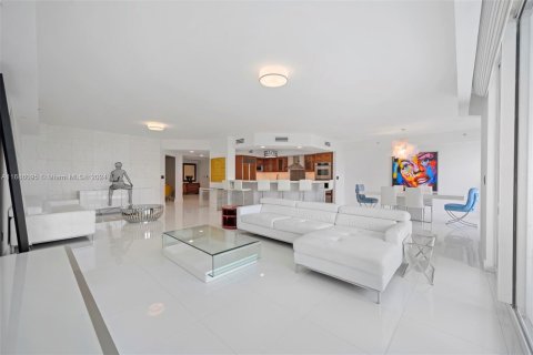 Condo in Aventura, Florida, 3 bedrooms  № 1427213 - photo 5