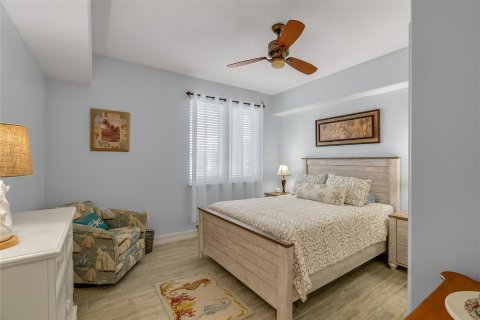 Condominio en venta en Hutchinson Island South, Florida, 3 dormitorios, 235.04 m2 № 714634 - foto 20
