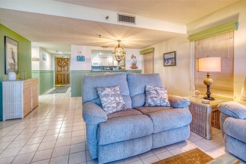 Condominio en venta en Indian Rocks Beach, Florida, 2 dormitorios, 118.45 m2 № 1404079 - foto 22