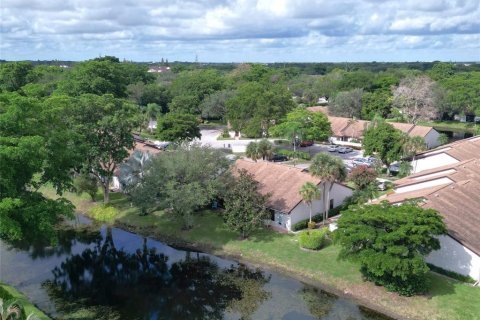 Touwnhouse à vendre à Coconut Creek, Floride: 2 chambres, 133.69 m2 № 1178604 - photo 5