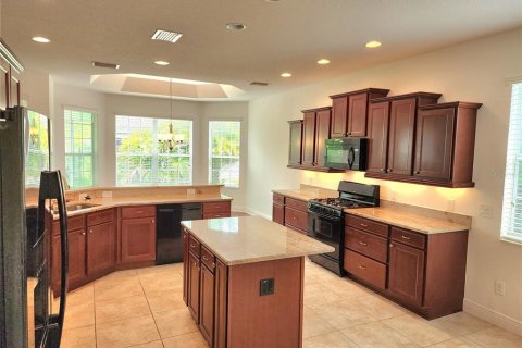 Casa en alquiler en The Villages, Florida, 3 dormitorios, 200.48 m2 № 1343915 - foto 9