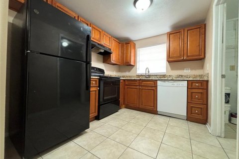 Casa en venta en Tampa, Florida, 3 dormitorios, 99.87 m2 № 1324439 - foto 29