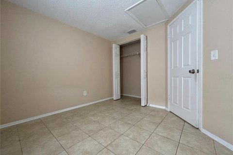 House in Tampa, Florida 3 bedrooms, 99.87 sq.m. № 1324439 - photo 21