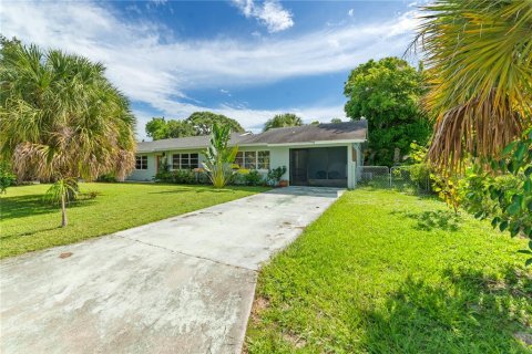 Propiedad comercial en venta en Sarasota, Florida, 176.98 m2 № 1390811 - foto 19