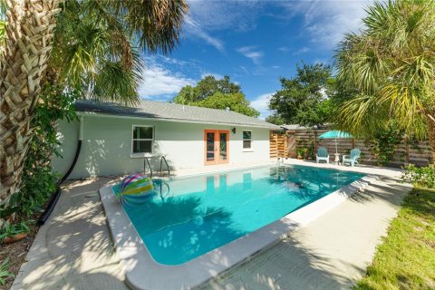 Immobilier commercial à vendre à Sarasota, Floride: 176.98 m2 № 1390811 - photo 7