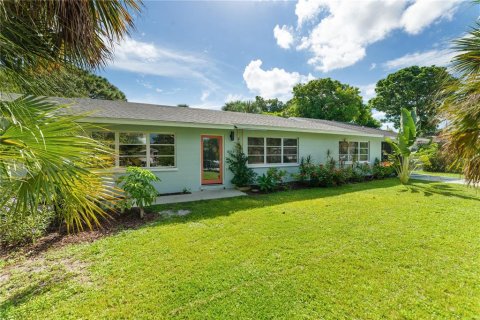 Immobilier commercial à vendre à Sarasota, Floride: 176.98 m2 № 1390811 - photo 1