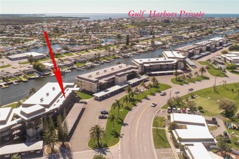 Copropriété à vendre à New Port Richey, Floride: 2 chambres, 128.95 m2 № 1255025 - photo 19