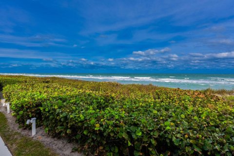 Condo in Stuart, Florida, 1 bedroom  № 1151983 - photo 3