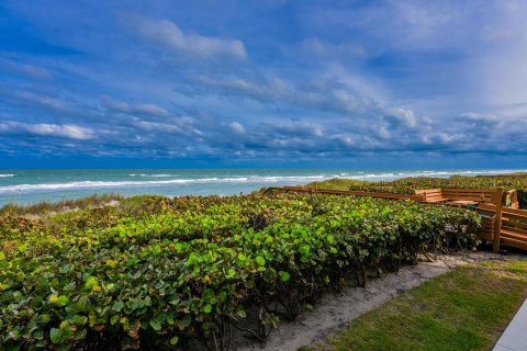 Condo in Stuart, Florida, 1 bedroom  № 1151983 - photo 4